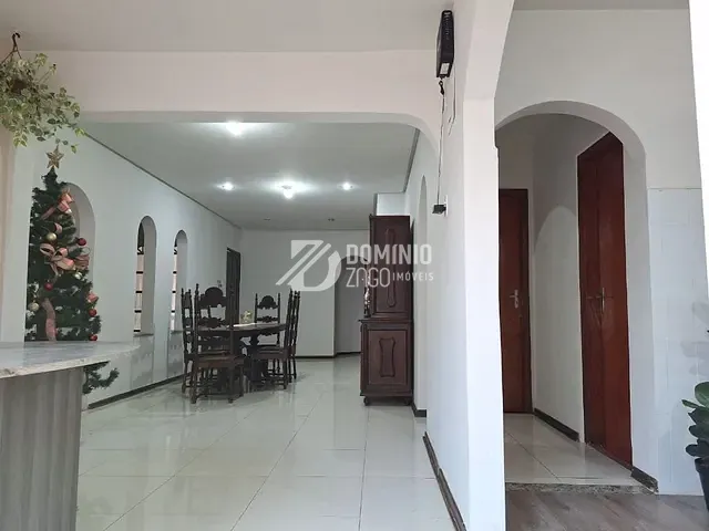 Casa com 212m² 4 quartos e 2 banheiros, à venda, no bairro Estados Unidos em Uberaba