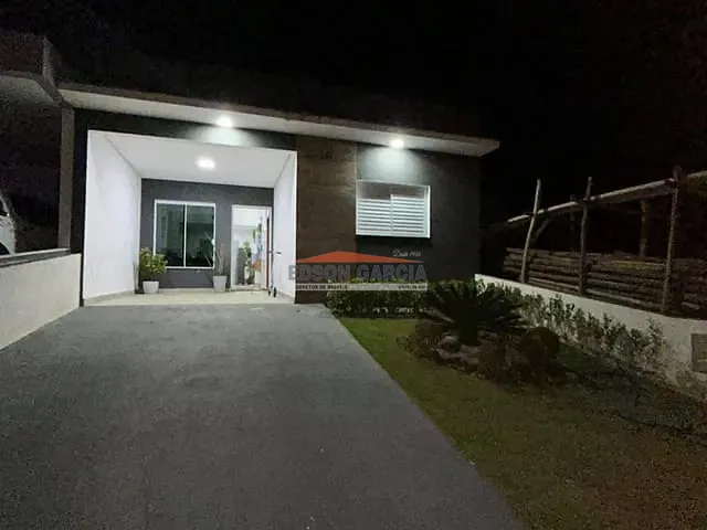 Casa 3 quartos e 2 banheiros, à venda, no bairro Jardim Residencial Villagio Ipanema I em Sorocaba