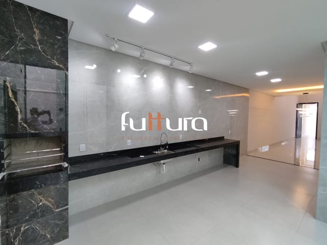 Casa com 210m² 3 quartos e 4 banheiros, à venda, no bairro Jardim Atlântico em Goiânia