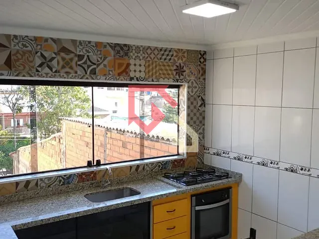 Casa com 197m² 2 quartos e 3 banheiros, à venda, no bairro Jardim Zaira em Mauá