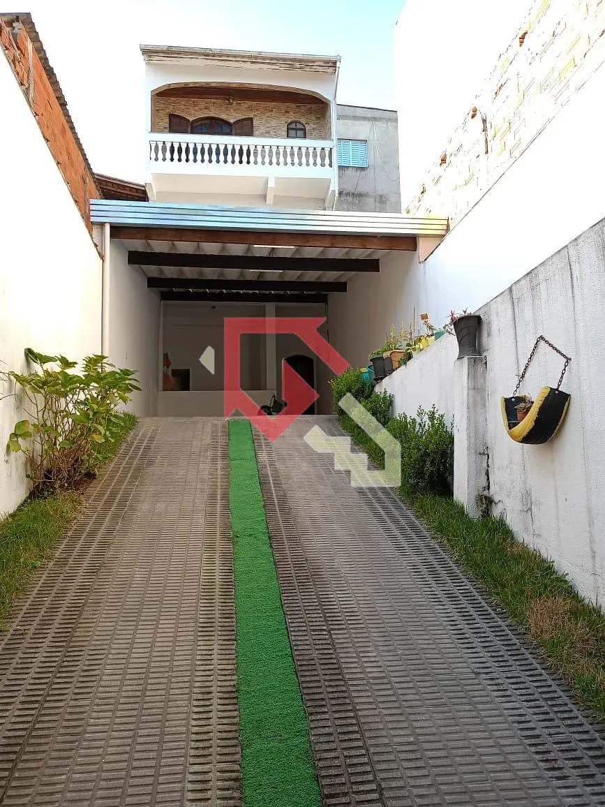 Casa, 2 quartos, 197 m² - Foto 1