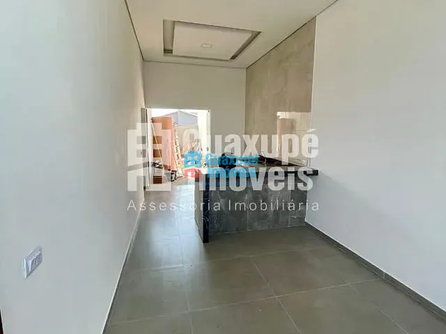 Casa com 100m², à venda, no bairro Jardim Ouro Verde em Guaxupé