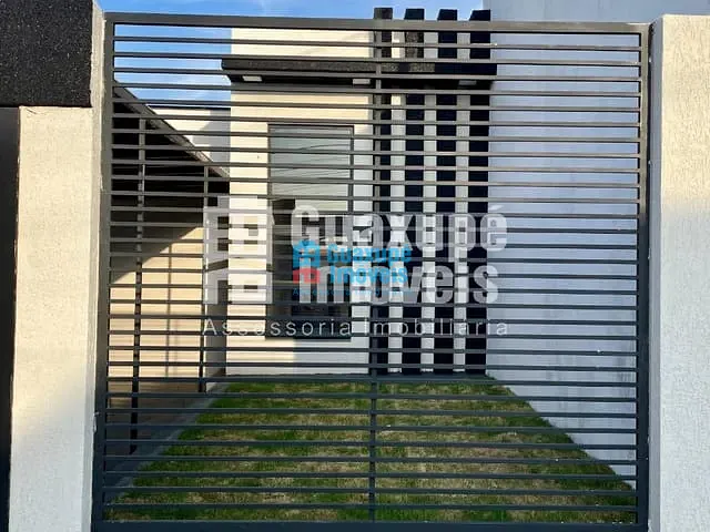 Casa com 100m², à venda, no bairro Jardim Ouro Verde em Guaxupé