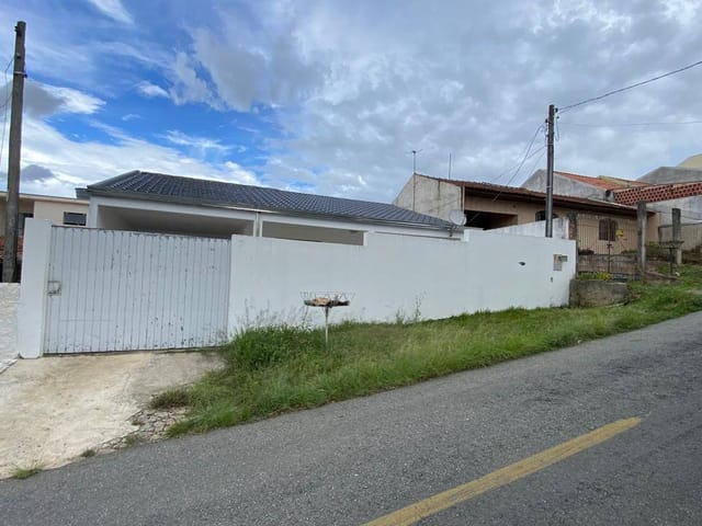 Casa com 160m² 3 quartos e 3 banheiros, à venda, no bairro Santo Antônio em São José dos Pinhais