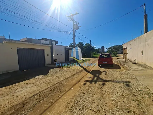 Casa com 180m² 2 quartos e 1 banheiro, para alugar, no bairro Boa Vista em Vitória da Conquista