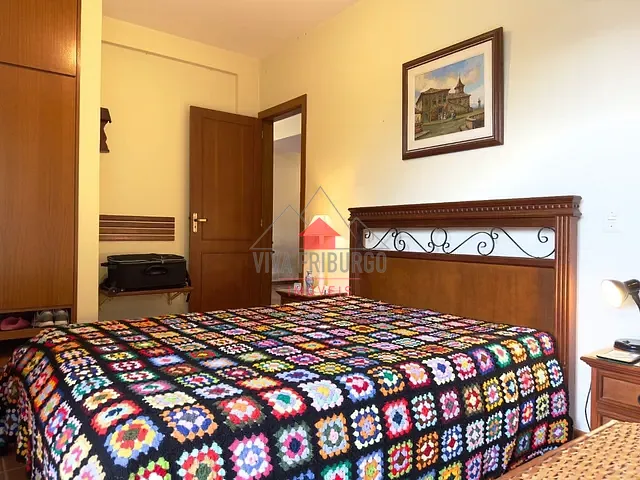 Casa 3 quartos e 1 banheiro, à venda ou para alugar, no bairro Vale dos Pinheiros em Nova Friburgo