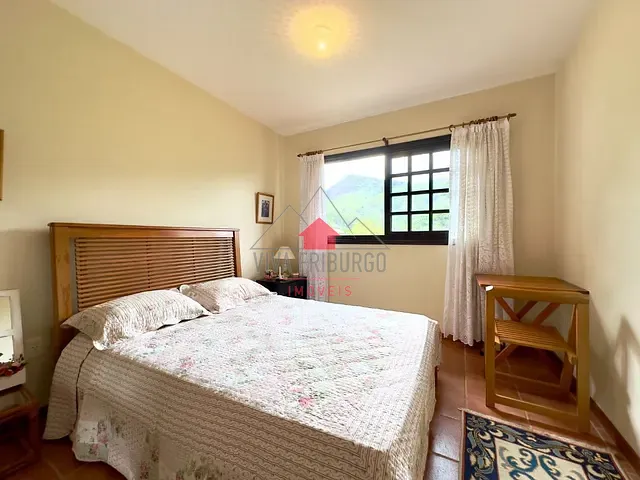 Casa 3 quartos e 1 banheiro, à venda ou para alugar, no bairro Vale dos Pinheiros em Nova Friburgo
