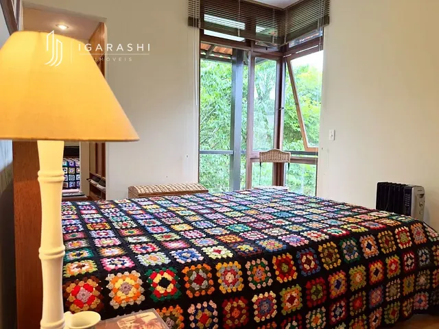 Casa 3 quartos e 1 banheiro, à venda ou para alugar, no bairro Vale dos Pinheiros em Nova Friburgo
