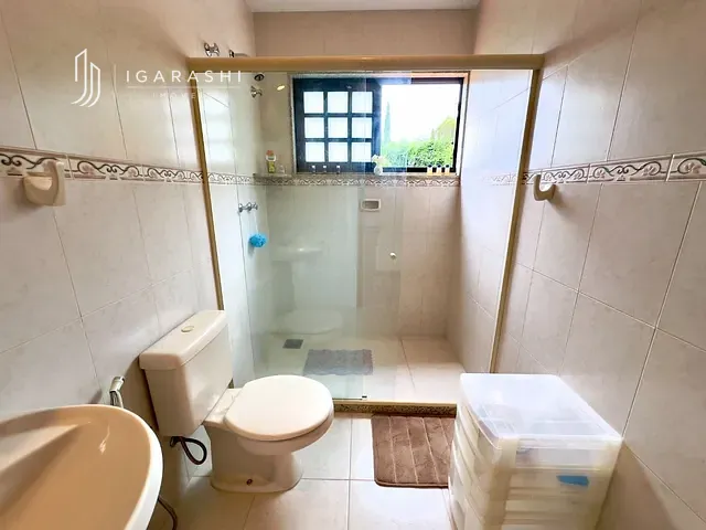 Casa 3 quartos e 1 banheiro, à venda ou para alugar, no bairro Vale dos Pinheiros em Nova Friburgo