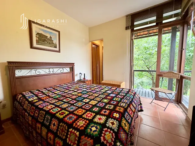 Casa 3 quartos e 1 banheiro, à venda ou para alugar, no bairro Vale dos Pinheiros em Nova Friburgo