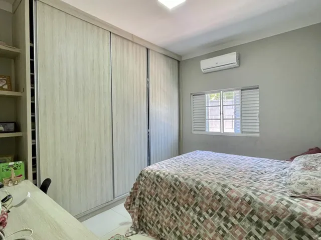 Casa 3 quartos e 2 banheiros, à venda, no bairro Parque Residencial Jaguari em Americana