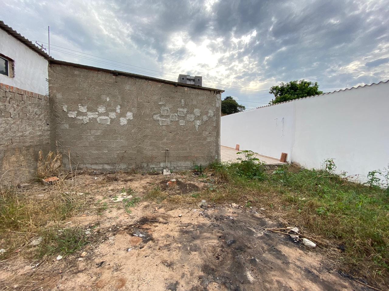 Casa à venda com 2 quartos, 90m² - Foto 14