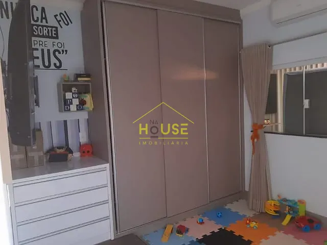 Casa com 250m² 3 quartos e 3 banheiros, à venda, no bairro Jardim Residencial Eulália em Votuporanga