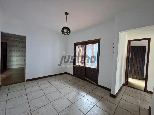 Casa com 250m² 3 quartos e 2 banheiros, à venda, no bairro Praia Do Sonho em Itanhaém