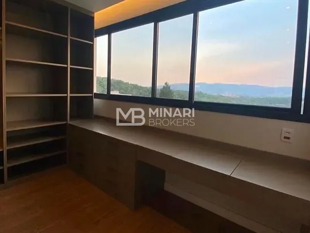 Casa 3 quartos e 5 banheiros, à venda, no bairro Alphaville em Santana de Parnaíba