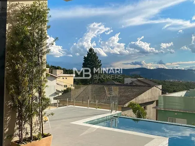 Casa 3 quartos e 5 banheiros, à venda, no bairro Alphaville em Santana de Parnaíba