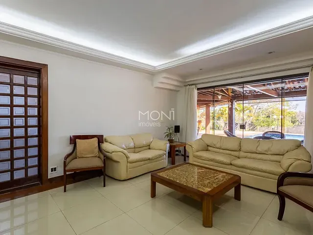 Casa 3 quartos e 6 banheiros, à venda, no bairro Setor de Mansões do Lago Norte em Brasília