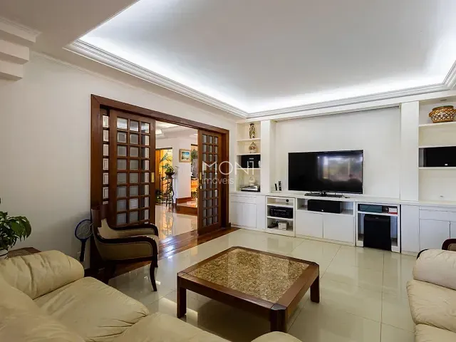 Casa 3 quartos e 6 banheiros, à venda, no bairro Setor de Mansões do Lago Norte em Brasília