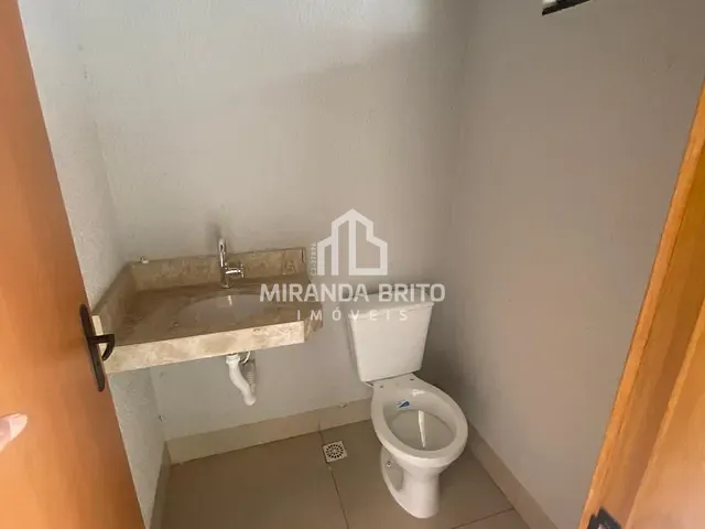 Casa com 184m² 2 quartos e 3 banheiros, à venda, no bairro Independência - 2º Complemento em Aparecida de Goiânia