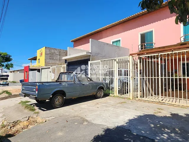 Casa 3 quartos e 1 banheiro, à venda, no bairro Felícia em Vitória da Conquista