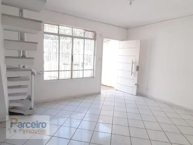 Casa com 120m² 2 quartos e 2 banheiros, à venda, no bairro Parque São Jorge em São Paulo
