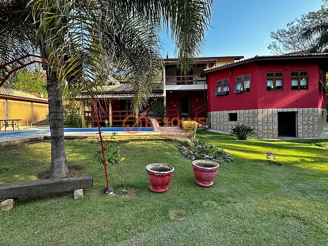 Casa com 1800m² 4 quartos e 6 banheiros, à venda, no bairro Paião em Guararema