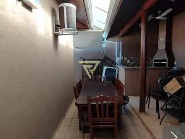 Casa com 356m² 3 quartos e 2 banheiros, à venda, no bairro Residencial Jequitibá em Ribeirão Preto
