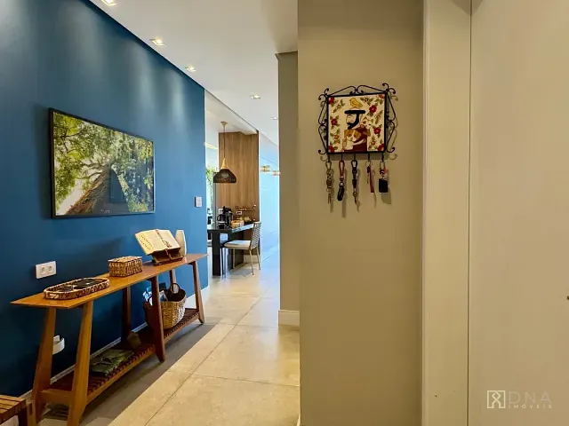 Casa com 334m² 3 quartos e 5 banheiros, à venda, no bairro Urbanova III em São José dos Campos