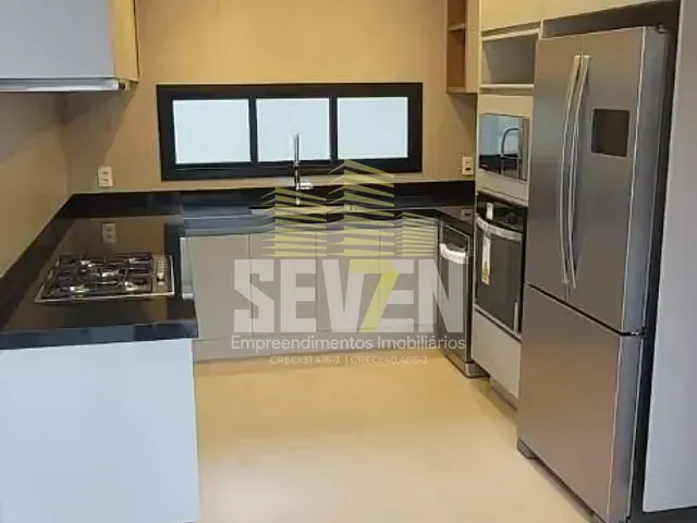 Casa com 452m² 4 quartos e 1 banheiro, à venda, no bairro Vila Aviaçao em Bauru