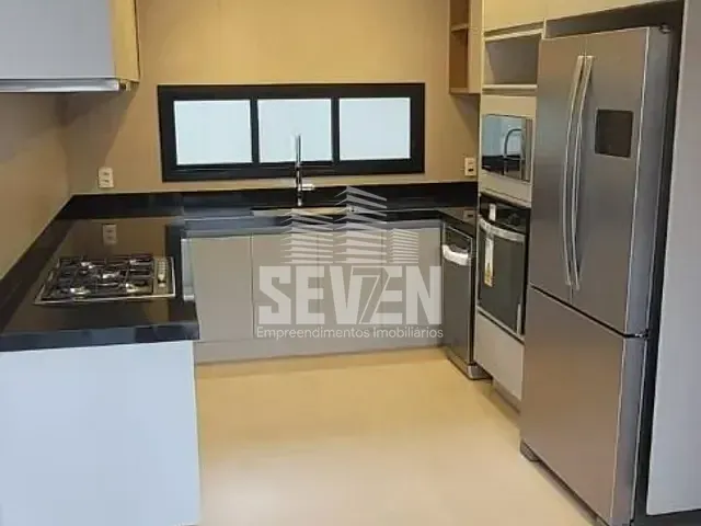 Casa com 452m² 4 quartos e 1 banheiro, à venda, no bairro Vila Aviaçao em Bauru