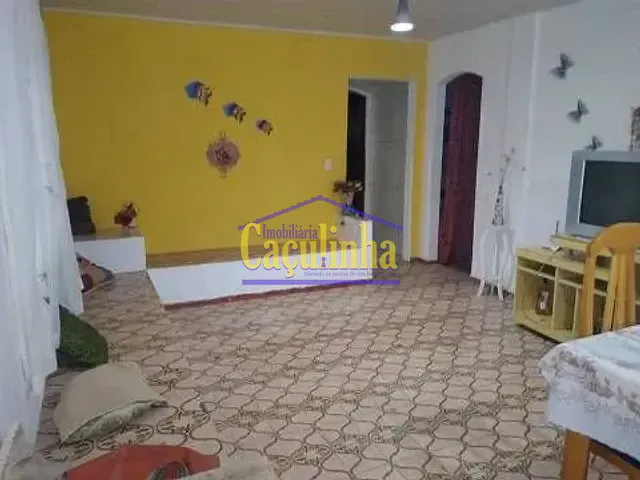 Casa com 120m² 2 quartos e 3 banheiros, à venda, no bairro Figueira em Arraial do Cabo