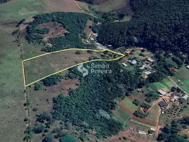 Casa com 18500m² 3 quartos e 3 banheiros, à venda, no bairro Bosque do Imperador em Juiz de Fora