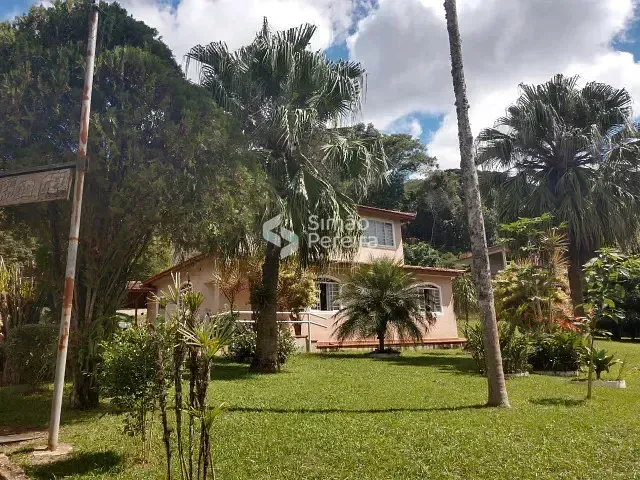 Casa com 18500m² 3 quartos e 3 banheiros, à venda, no bairro Bosque do Imperador em Juiz de Fora