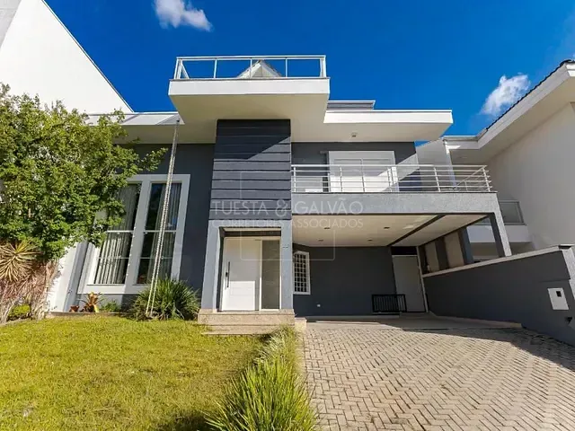 Casa com 320m² 4 quartos e 5 banheiros, à venda, no bairro Campo Comprido em Curitiba