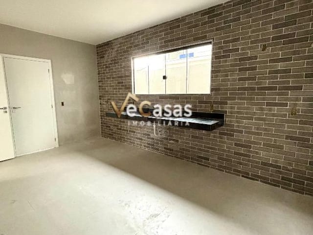 Casa com 150m² 3 quartos e 4 banheiros, à venda, no bairro Costazul em Rio das Ostras