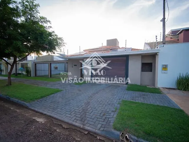 Casa com 600m² 3 quartos e 1 banheiro, à venda, no bairro Jardim Paraiso em Sinop