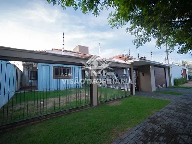 Casa com 600m² 3 quartos e 1 banheiro, à venda, no bairro Jardim Paraiso em Sinop
