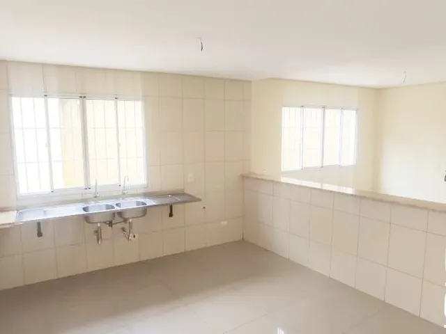 Casa com 150m² 3 quartos e 3 banheiros, à venda ou para alugar, no bairro Cidade São Francisco em São Paulo