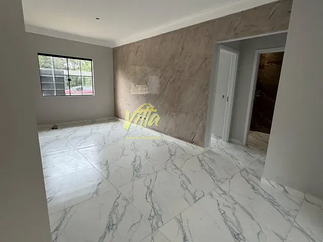 Casa com 155m² 3 quartos e 1 banheiro, à venda, no bairro Iguaçu em Araucária