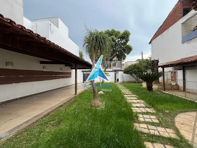Casa com 300m² 3 quartos e 3 banheiros, à venda, no bairro Ilha dos Araújos em Governador Valadares
