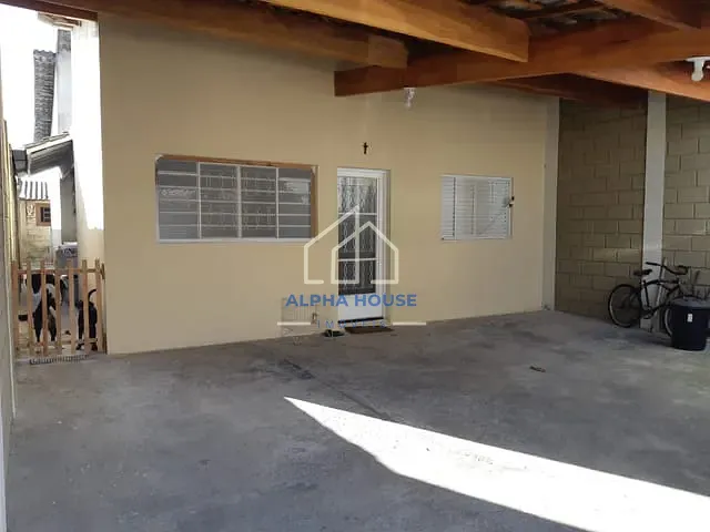 Casa com 200m² 3 quartos e 2 banheiros, à venda, no bairro Residencial Parque das Palmeiras em Pindamonhangaba