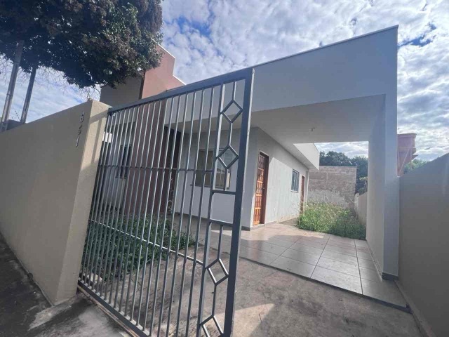 Casa 3 quartos e 1 banheiro, à venda, no bairro Residencial Parque da Raposa em Apucarana