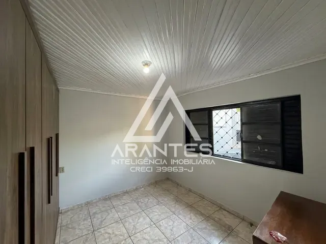 Casa 3 quartos e 2 banheiros, para alugar, no bairro São José em Barretos