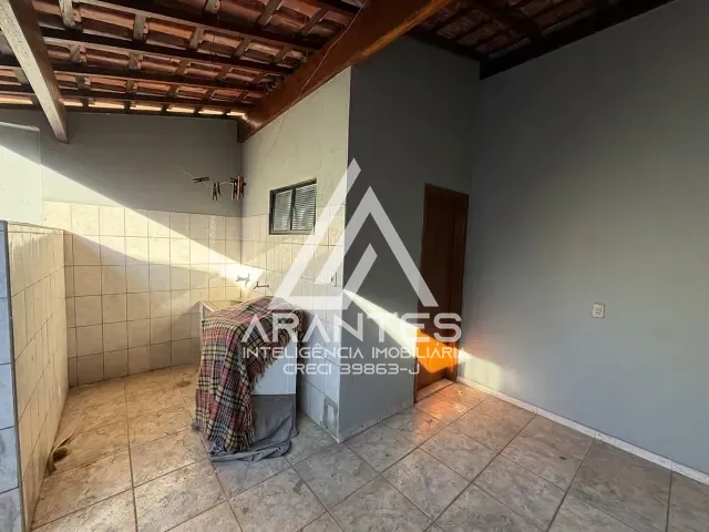 Casa 3 quartos e 2 banheiros, para alugar, no bairro São José em Barretos