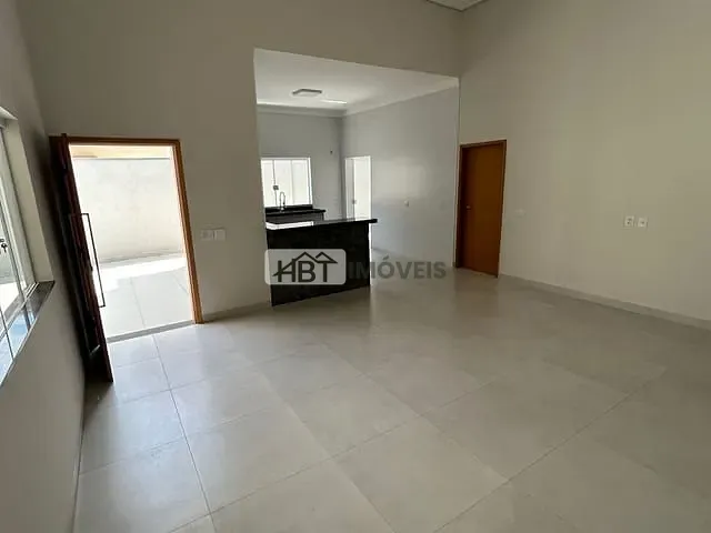 Casa com 242m² 3 quartos e 3 banheiros, à venda, no bairro Vila Coralina em Bauru