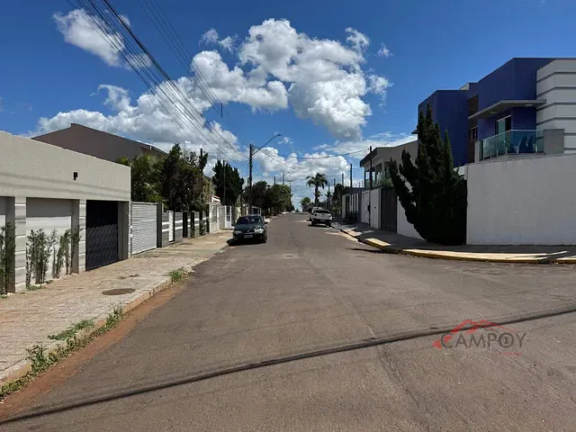 Casa com 396m² 4 quartos e 4 banheiros, à venda, no bairro Jardim Espanha em Apucarana