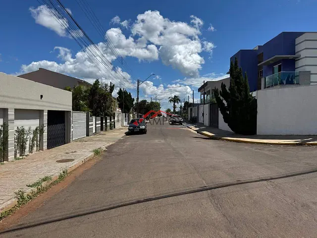 Casa com 396m² 4 quartos e 4 banheiros, à venda, no bairro Jardim Espanha em Apucarana