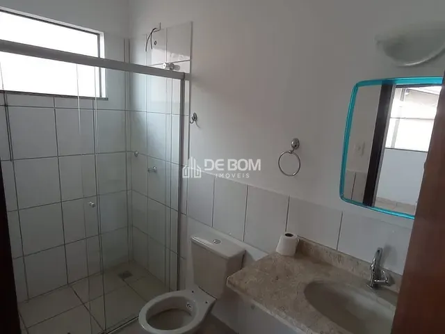 Casa com 345m² 3 quartos e 1 banheiro, à venda, no bairro Parque das Nações em Poços de Caldas