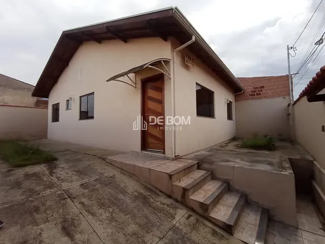 Casa com 345m² 3 quartos e 1 banheiro, à venda, no bairro Parque das Nações em Poços de Caldas