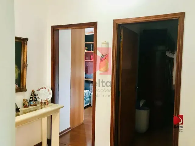 Casa com 250m² 3 quartos e 2 banheiros, à venda, no bairro Jd. Verona II em Pirassununga